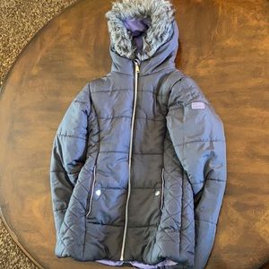 Hooded puffer jacket